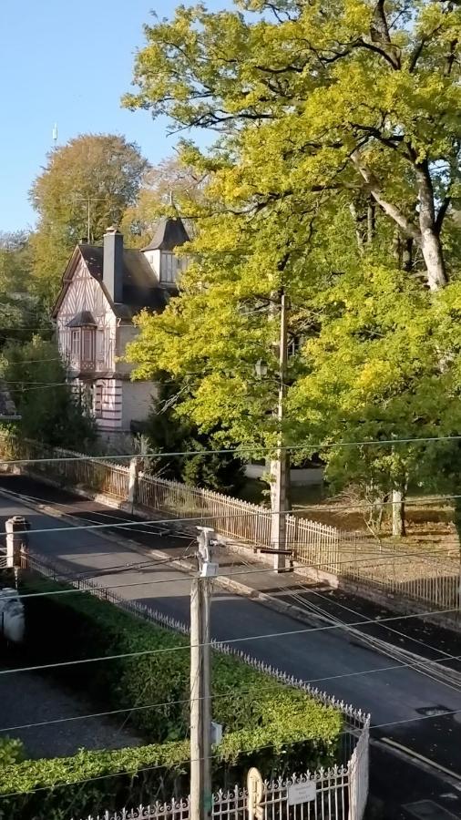 Charmant Studio A Bagnoles De L'Orne Bagnoles de l'Orne Normandie Dış mekan fotoğraf